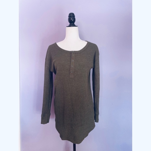 Aritzia TNA Green Los Santos Dress - Picture 4 of 6